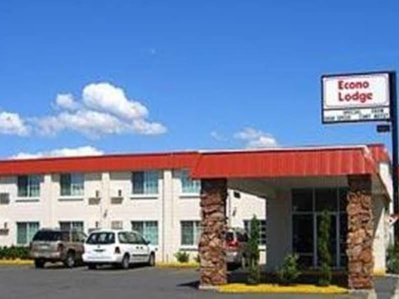 High Desert Inn Прайнвилл Экстерьер фото
